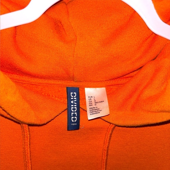 H&M Orange Graphic Print Hoodie Men’s Large Pullover - Picture 5 of 6